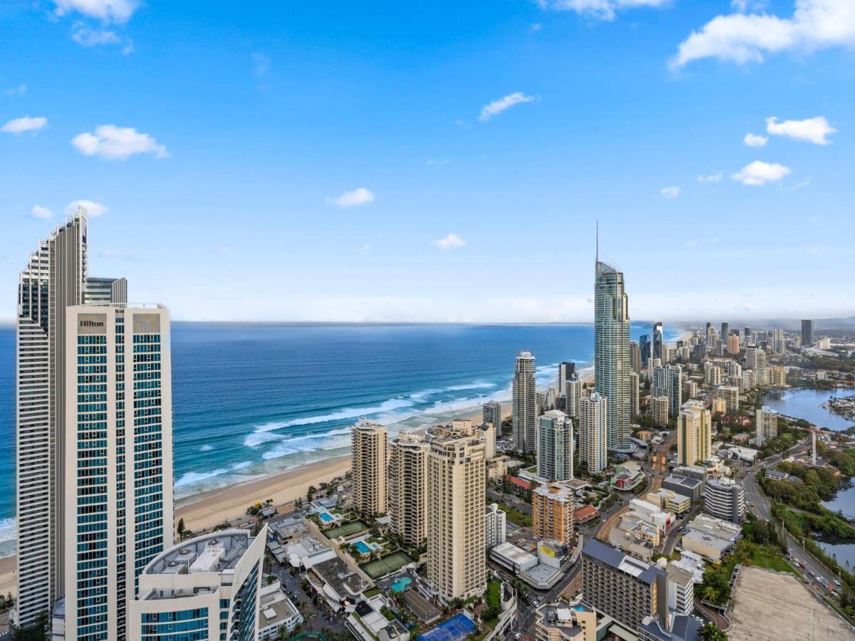 Circle On Cavill - Hosted By Coastal Letting Appartement Gold Coast Buitenkant foto